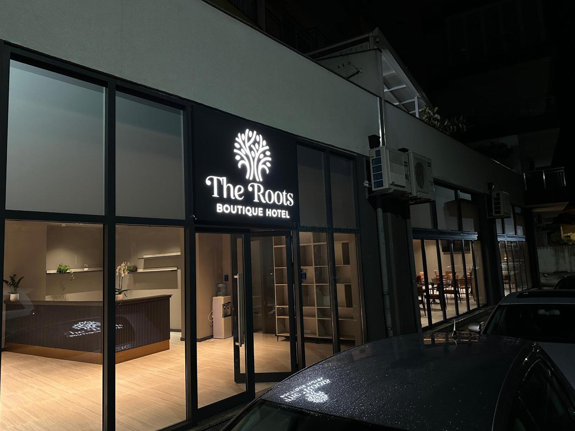 The Roots Boutique Hotel Shkodër Dış mekan fotoğraf